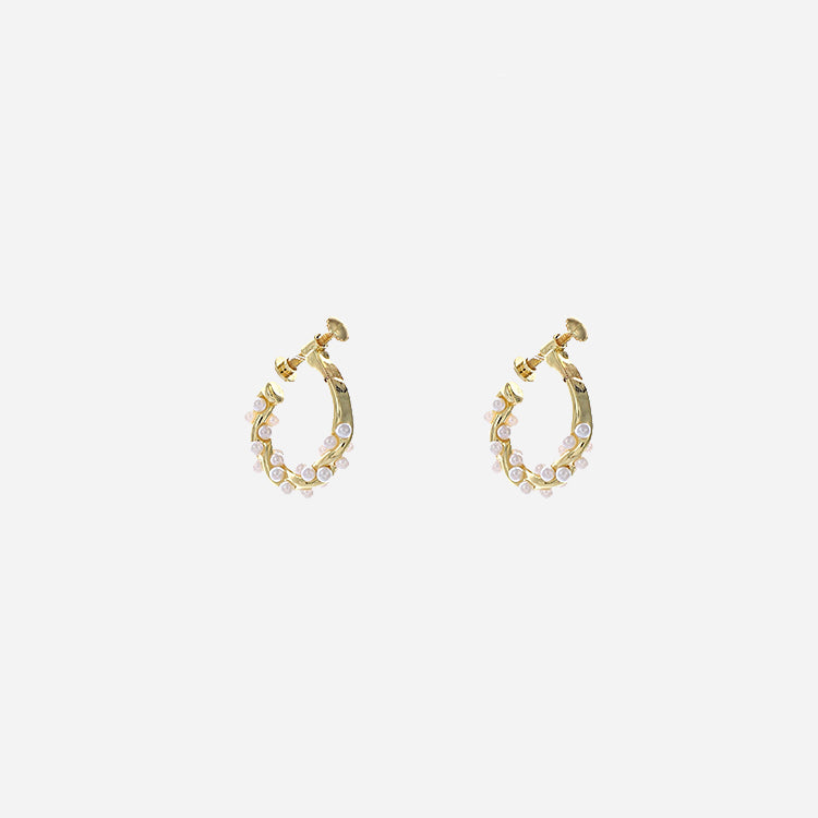 Mary Clip Hoops
