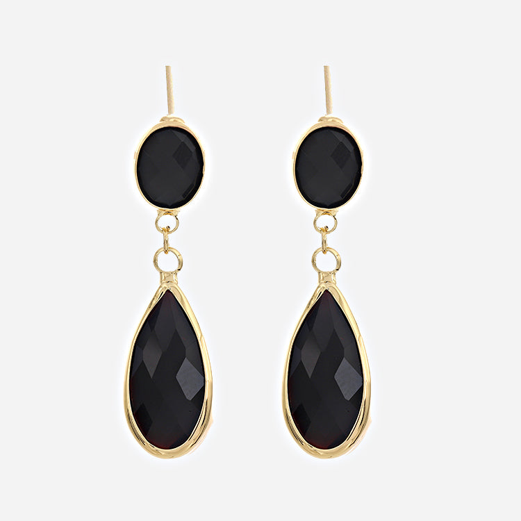 Poppy Black
